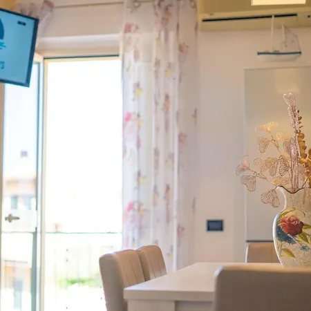 Apartament Mandras 1 La Caletta