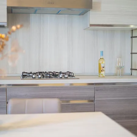 Apartament Mandras 1 La Caletta