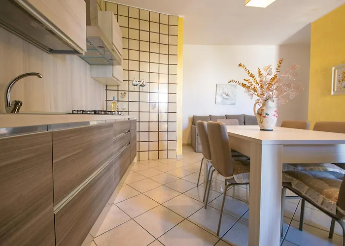 Appartement Mandras 1